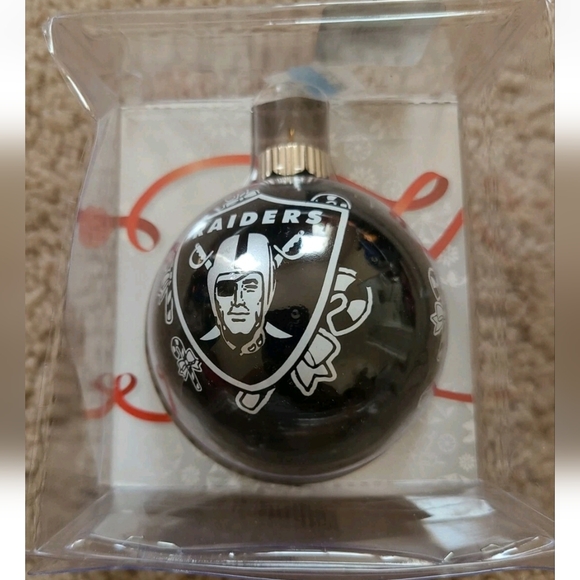 Oakland Raiders Candy Canes Glass NFL Black Chirstmas Tree Ornament Collector - Picture 3 of 4